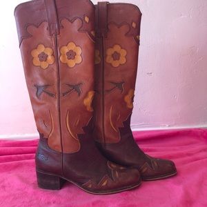 Lucky Brand floral western cowboy boots